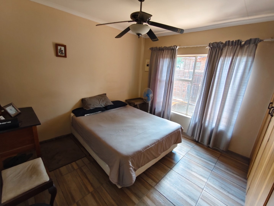 To Let 2 Bedroom Property for Rent in Langenhovenpark Free State